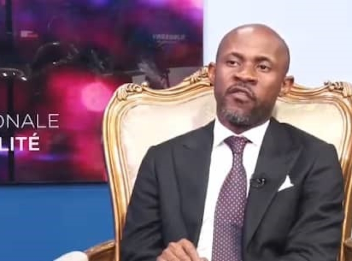 Bilan positif pour 2024, RDC : Patrick Muyaya encourage tous les congolais à soutenir la vision de Félix Tshisekedi !